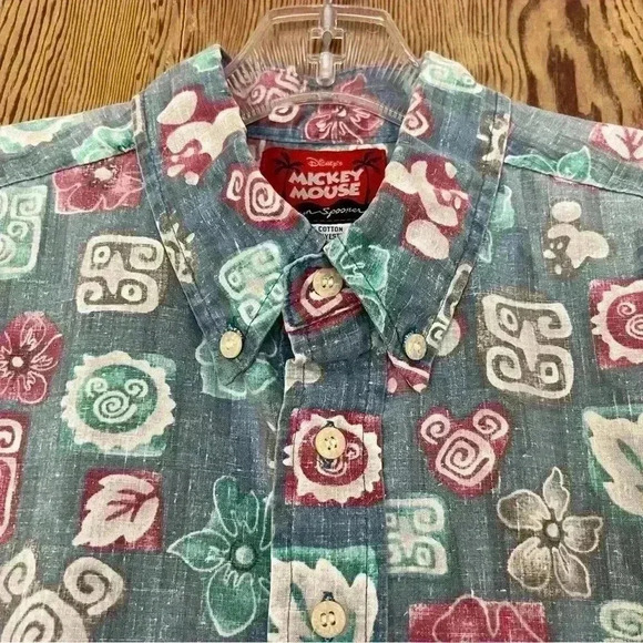 Reyn Spooner x  Disney x Mickey Mouse Cotton Shirt-Large (With Stains***) - Picture 3 of 9